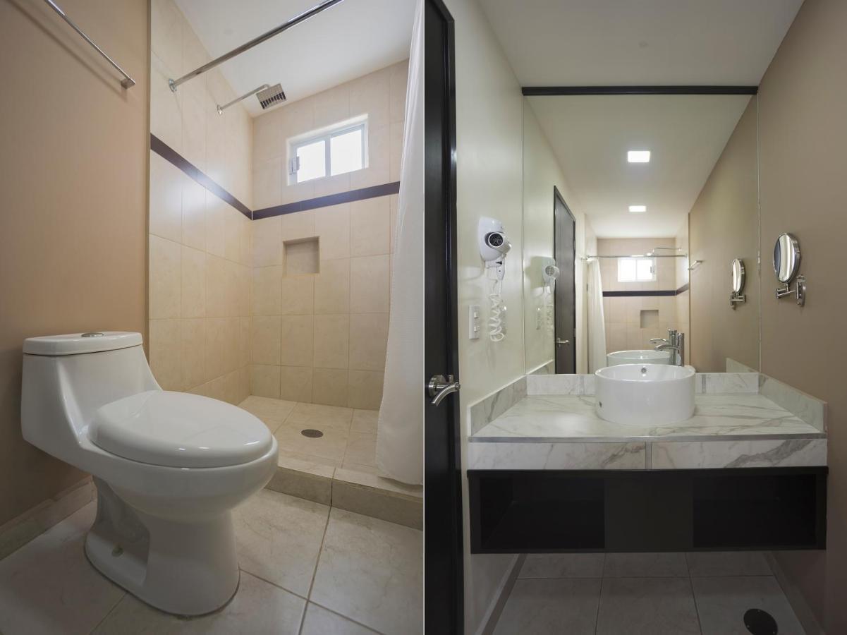 Smart Hotel Monterrey Bagian luar foto